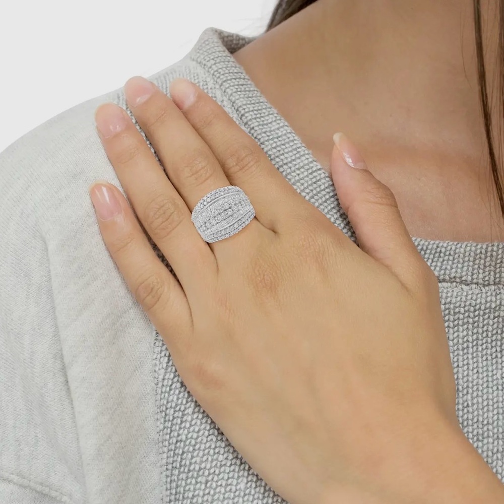 Gorgeous Statement Ring-Sterling Silver 2.0ctw Di… - image 6